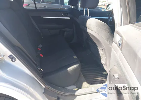 2014 Subaru Outback 2.5I Premium из США, поврежденный, VIN 4S4BRCCC6E3244162